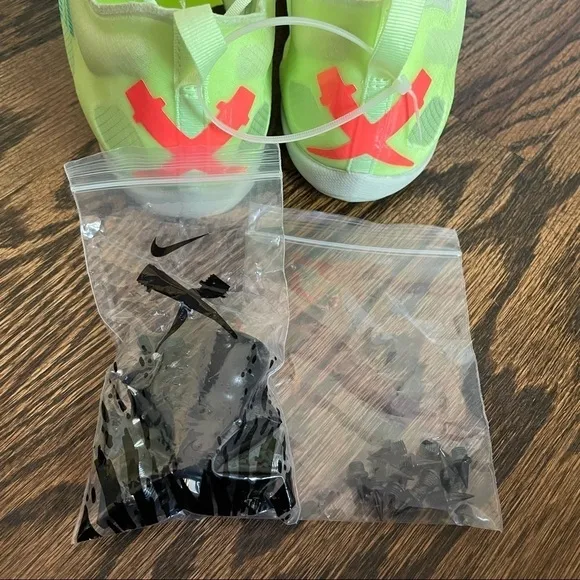 NWOT Nike Zoom Victory 5 XC Track and Field Shoes Distance Spikes Volt
