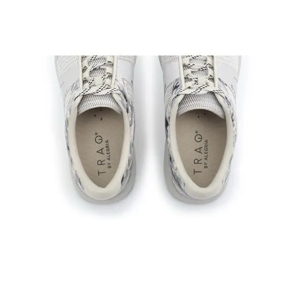 NWOT Traq Alegria Cloudy Gray Intent Multi Athletic Shoes Women's 8.5 , EU 40