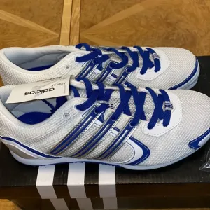 NWT!! Adidas Arriba X Juniors track &amp; field spike shoes Size 7 Boys