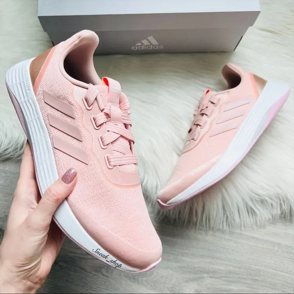 NWT Adidas QT Racer Sport Women’s Shoes
