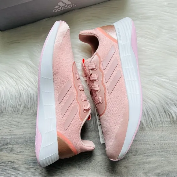 NWT Adidas QT Racer Sport Women’s Shoes