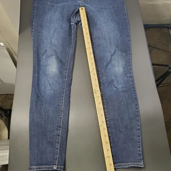 Old Navy Rockstar Mid Rise Jeans Women's Size 14 Long