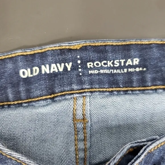 Old Navy Rockstar Mid Rise Jeans Women's Size 14 Long