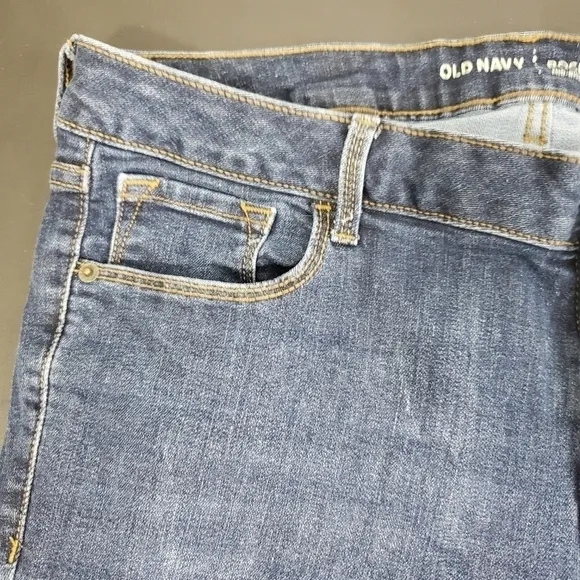 Old Navy Rockstar Mid Rise Jeans Women's Size 14 Long