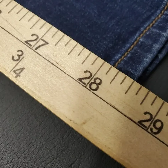 Old Navy Rockstar Mid Rise Jeans Women's Size 14 Long