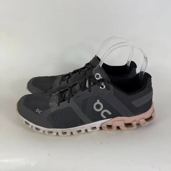 On Cloudflow Athletic Sneakers Women's 8.5 Black Lace Up Low Top Running Shoes