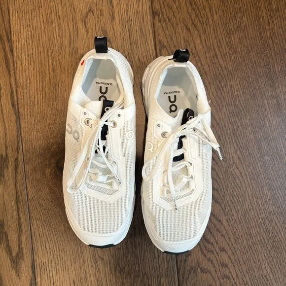 On CloudUltra 2 Women's Sneakers - Size 7.5