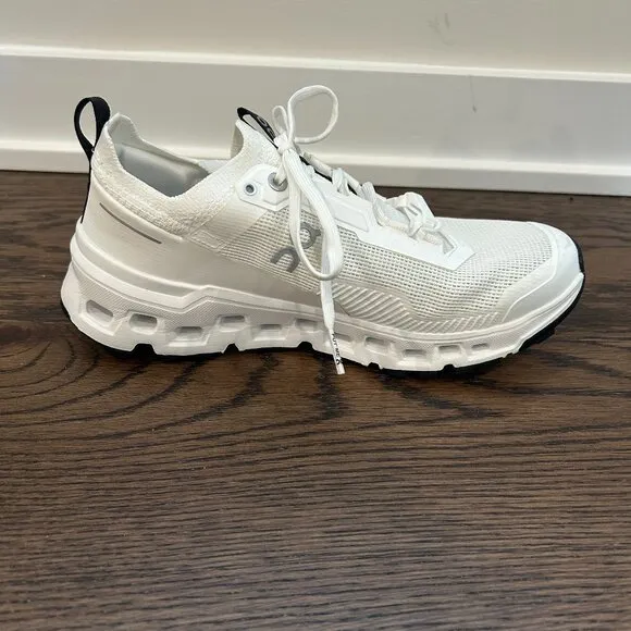 On CloudUltra 2 Women's Sneakers - Size 7.5