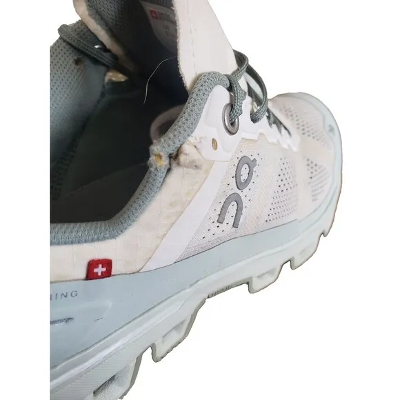 On Cloudventure white moss women sneakers running/trail shoes Size 8.5