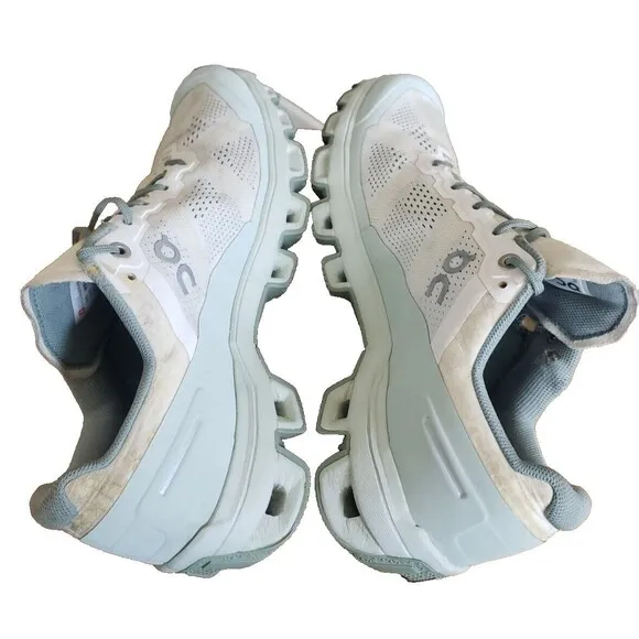 On Cloudventure white moss women sneakers running/trail shoes Size 8.5