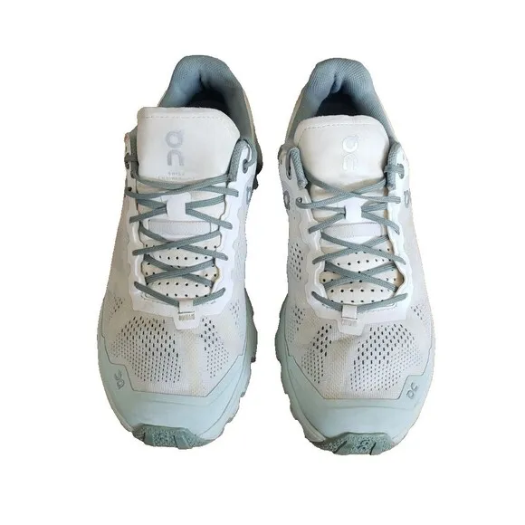 On Cloudventure white moss women sneakers running/trail shoes Size 8.5