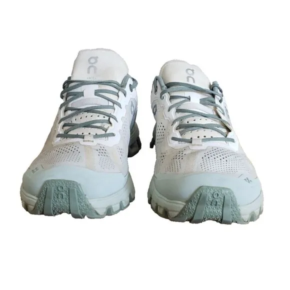 On Cloudventure white moss women sneakers running/trail shoes Size 8.5