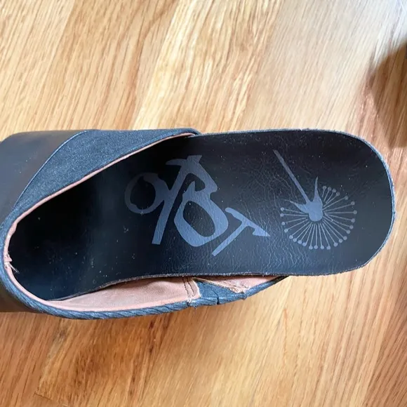 OTBT Black Heeled Mules