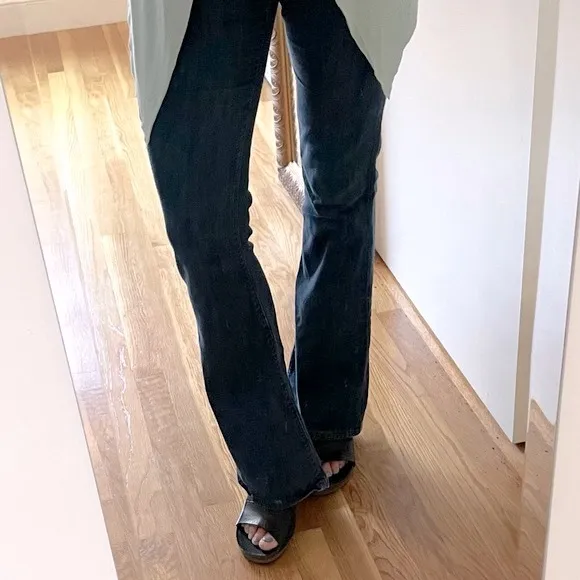 OTBT Black Heeled Mules