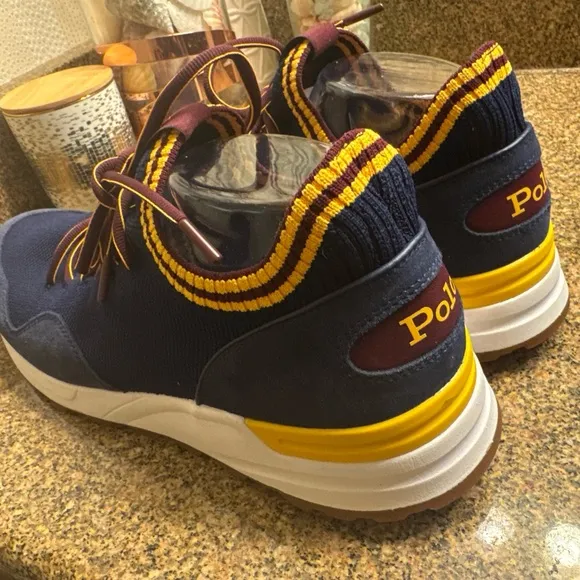 Polo Ralph Lauren sneakers/athletic shoes track 20011‎ size 11