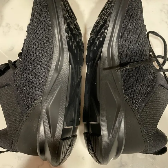Puma Enzo 2 sneakers for womens  NWT