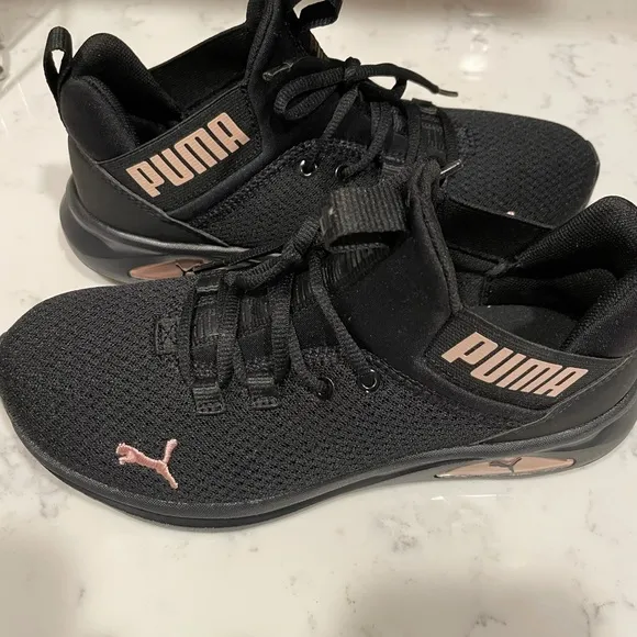 Puma Enzo 2 sneakers for womens  NWT