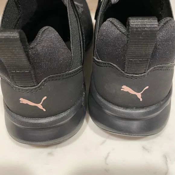 Puma Enzo 2 sneakers for womens  NWT