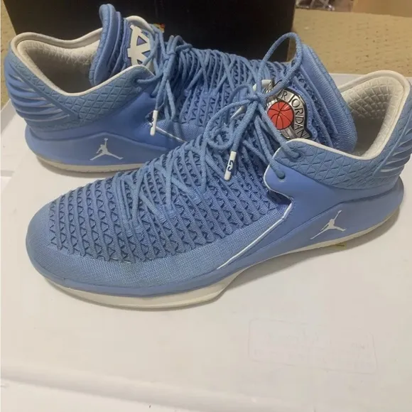 Rare Nike Air Jordan 32 UNC Carolina Blue Low Size 15 PE Promo Sample