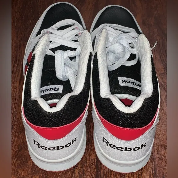 Reebok size 10.5