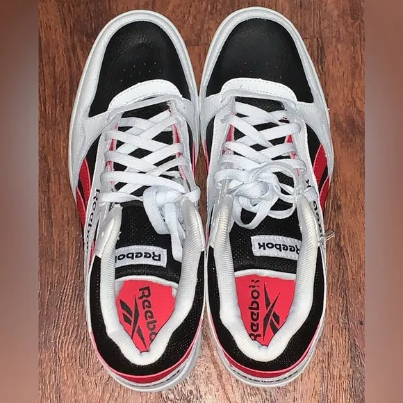 Reebok size 10.5
