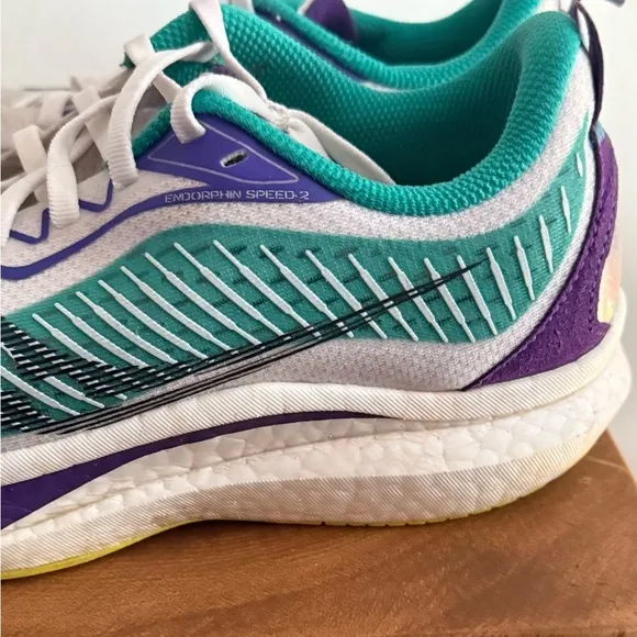 SAUCONY Endorphin Speed 2 Women's White Yellow Purple Running Shoes Size 9.5