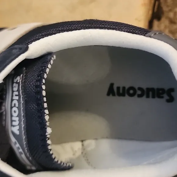 Saucony Unisex Sneakers &amp; Athletic Shoes Saucony Tenis Men's 7.5 Women's 8.5 NWO