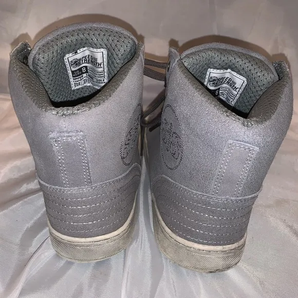 Speed and Strength Black Nine Shoes Size 8