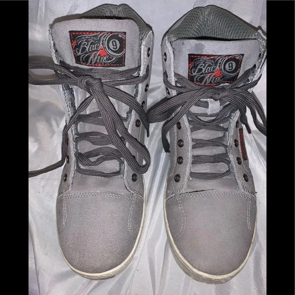 Speed and Strength Black Nine Shoes Size 8