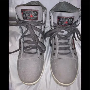Speed and Strength Black Nine Shoes Size 8