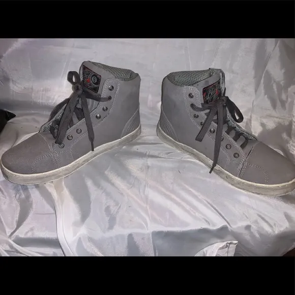 Speed and Strength Black Nine Shoes Size 8