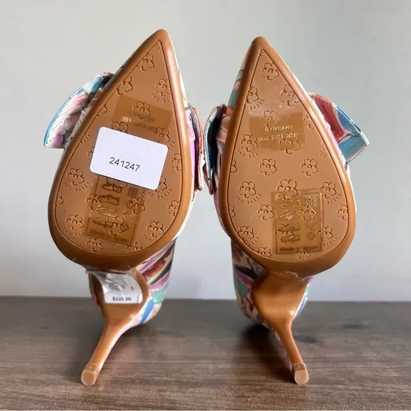 Ted Baker Rymiah Art Print Bow Court Women's Shoe Size 7.5 SKU#241247