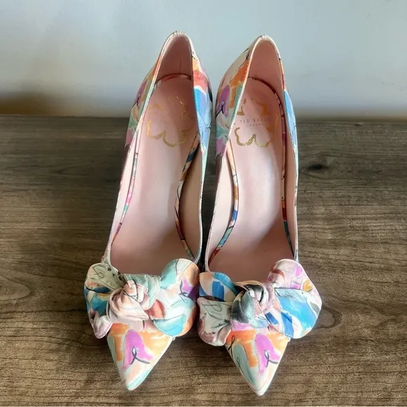 Ted Baker Rymiah Art Print Bow Court Women's Shoe Size 7.5 SKU#241247