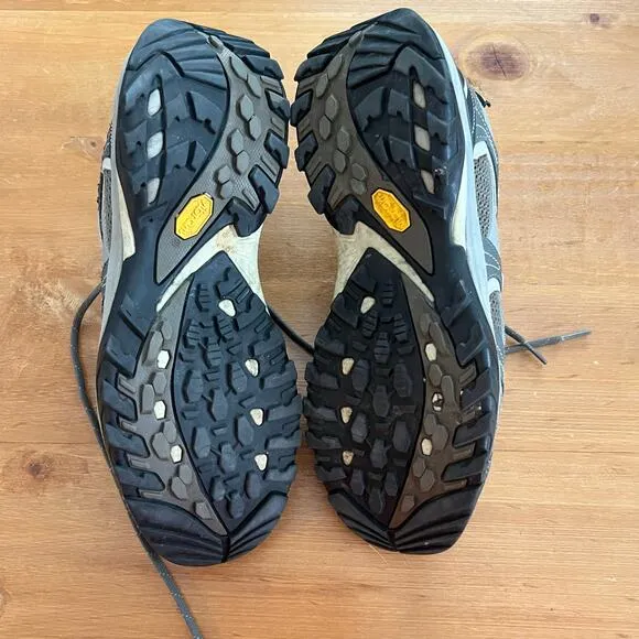 The North Face Hiking Shoes – Men’s Size 10.5 Vibram Sole