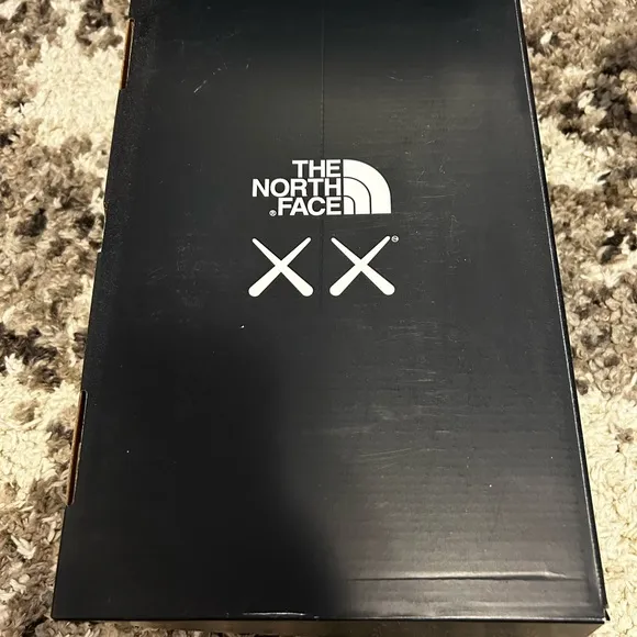 The North Face x Kaws ThermoBall Traction Mule VP Size 9 Ivory White Camo