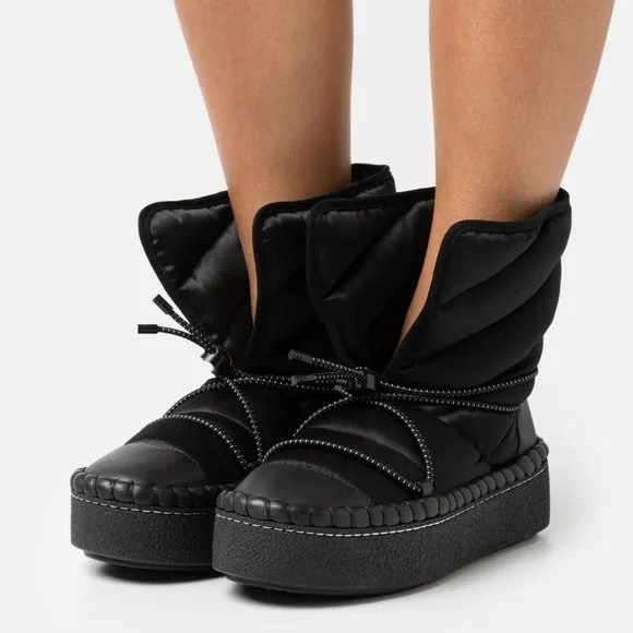 Tory Burch LEATHER TRIM SHEARLING LINING Sleeping Bag Boot BOOTIES 7 8 8.5 9.5
