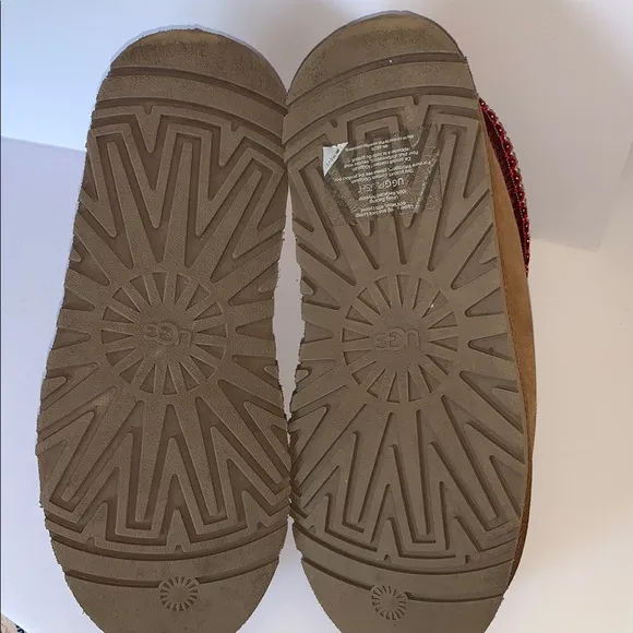 UGG Tasman Slippers – Chestnut Suede with Red Braid Trim, Size 8