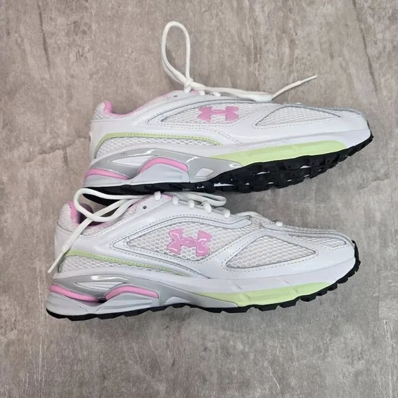 Under Armour Athletic Sneaker Womens 8.5 White Pink Low Top Sporty Running Shoes