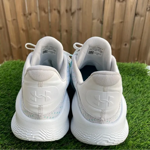 Under Armour Curry 4 FloTro Low White April Showers Men’s Size 13