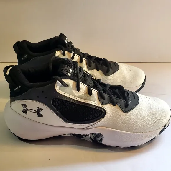 Under Armour  Lockdown 6 Basketball Shoes Men's 8.5 Women's 10