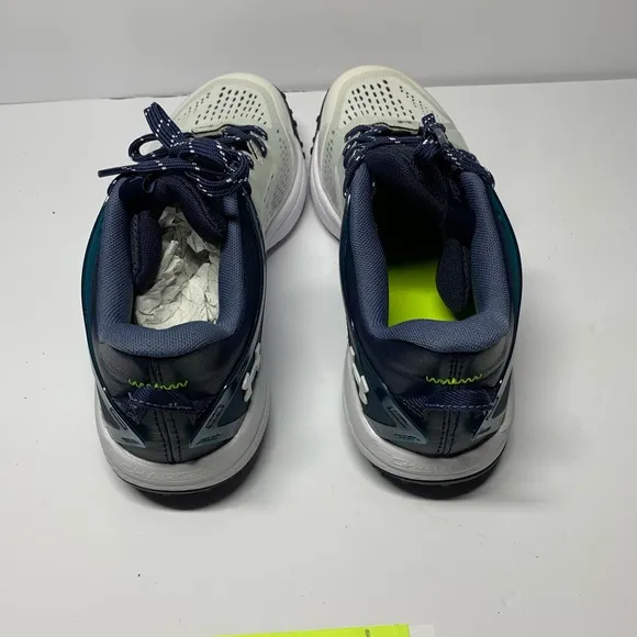 UNDER ARMOUR MEN YARD TURF LOW BASEBALL SHOE  SIZE 8.5