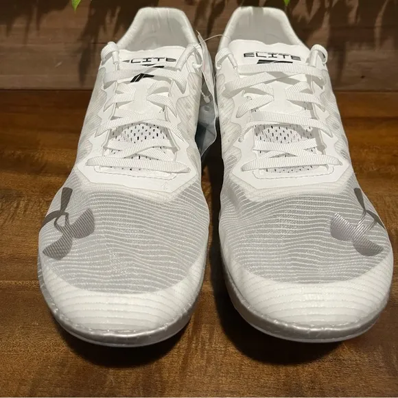 Under Armour Shakedown Elite Breeze White Track Spikes 3027568-100 Men’s Size 11