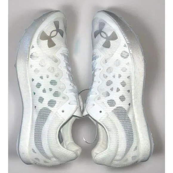 Under Armour Shakedown Elite White Track Field Race Run Spikes Shoes Mens 11 NEW
