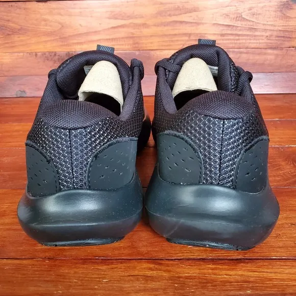 Under Armour Shoes Men 11 Charged Surge 4 Black Running Sneakers 3027007