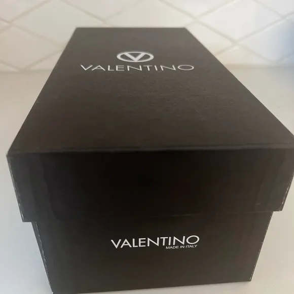 Valentino shoes! Garavani logo slides pink leather sandals, women size 38, Italy