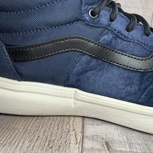 Vans UltraRange MTE Men's 1 Outdoor Sneakers Trail Waterproof High Top Navy Blue