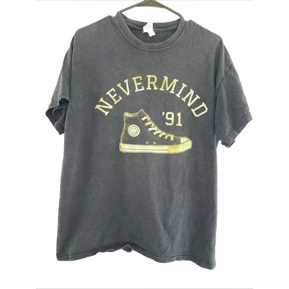 Vintage Nirvana Band Black T Shirt Nevermind ‘91 Shoes Converse Rare Men’s large