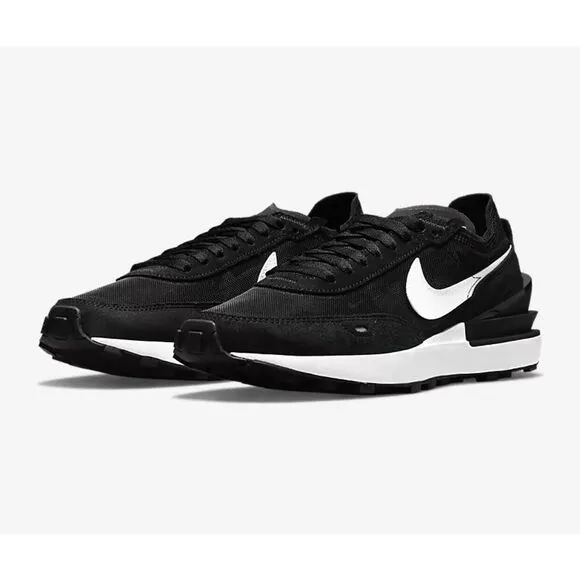 Women’s New Nike Waffle One Black White Size 6 DC2533-001