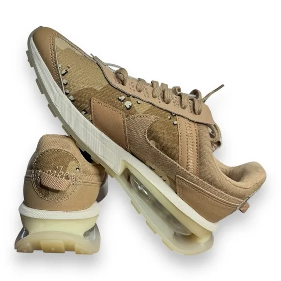 Women's Nike Air Max Pre-Day SE Athletic Shoes Desert Camo DX2312-200 Sz 7