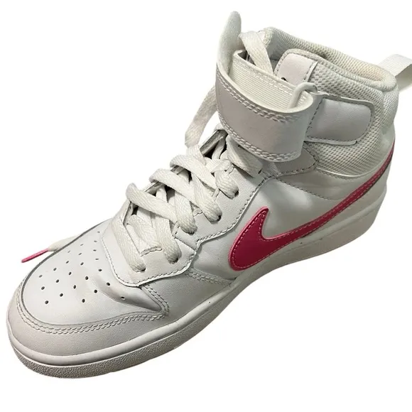 Youth Court Borough Mid2 basketball shoes 5.5Y